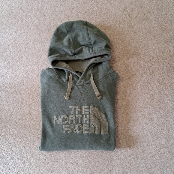 The North Face Mens Hoodie Size Medium Green Pullover Hooded Sweatshirt Casual - Picture 11 of 12